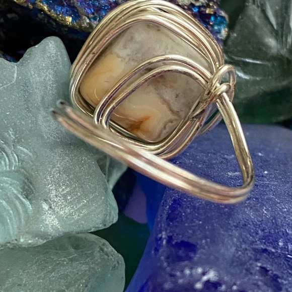 73 Crazy Lace Agate wire wrapped ring - Picture 3 of 6